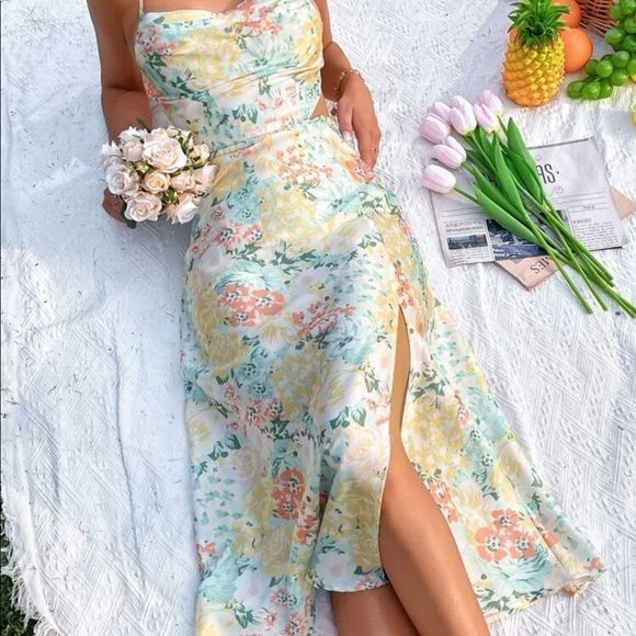 Dresses & Skirts - backless floral dress with tie back size small